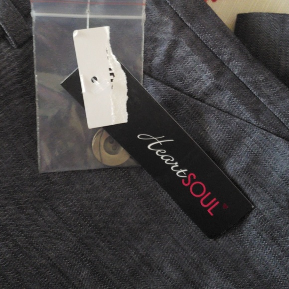 NWT HeartSoul capris size 11 Tall - Picture 5 of 8